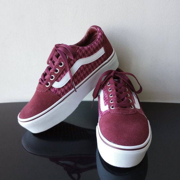 Vans Women's Suede / Canvas Platform Lace Up Sneaker - Picture 9 of 13